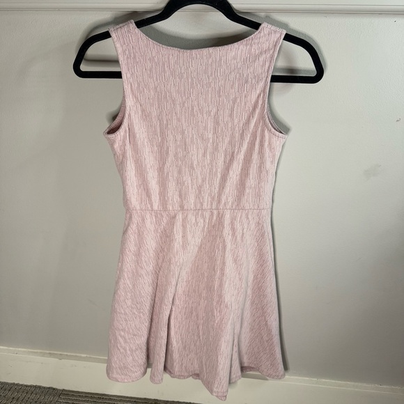 iZ Byer Girls Pink Dress Brown Buttons - Picture 2 of 5